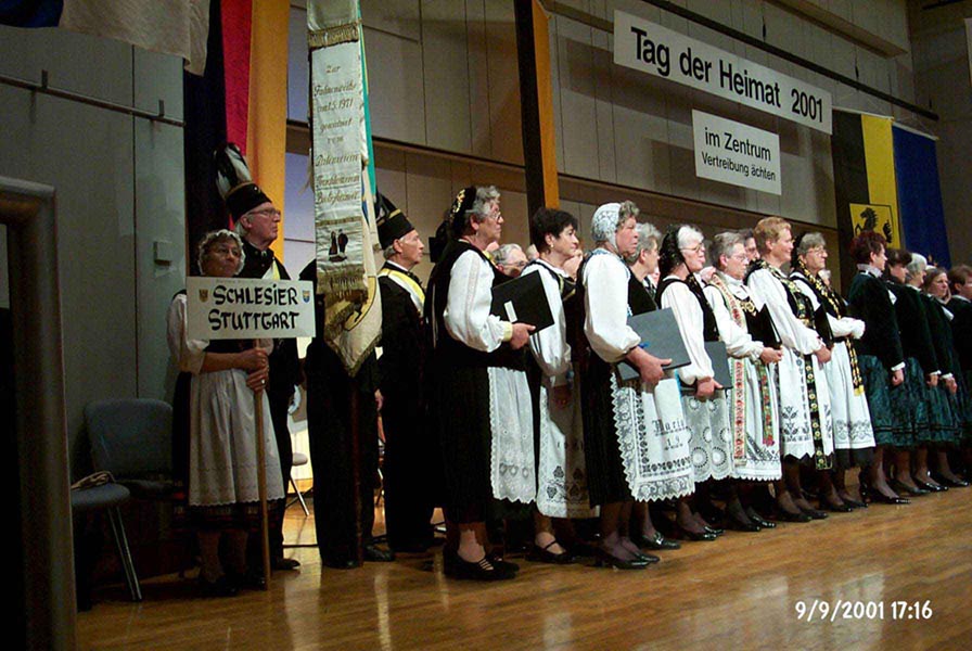 11Tag_der_Heimat_2001